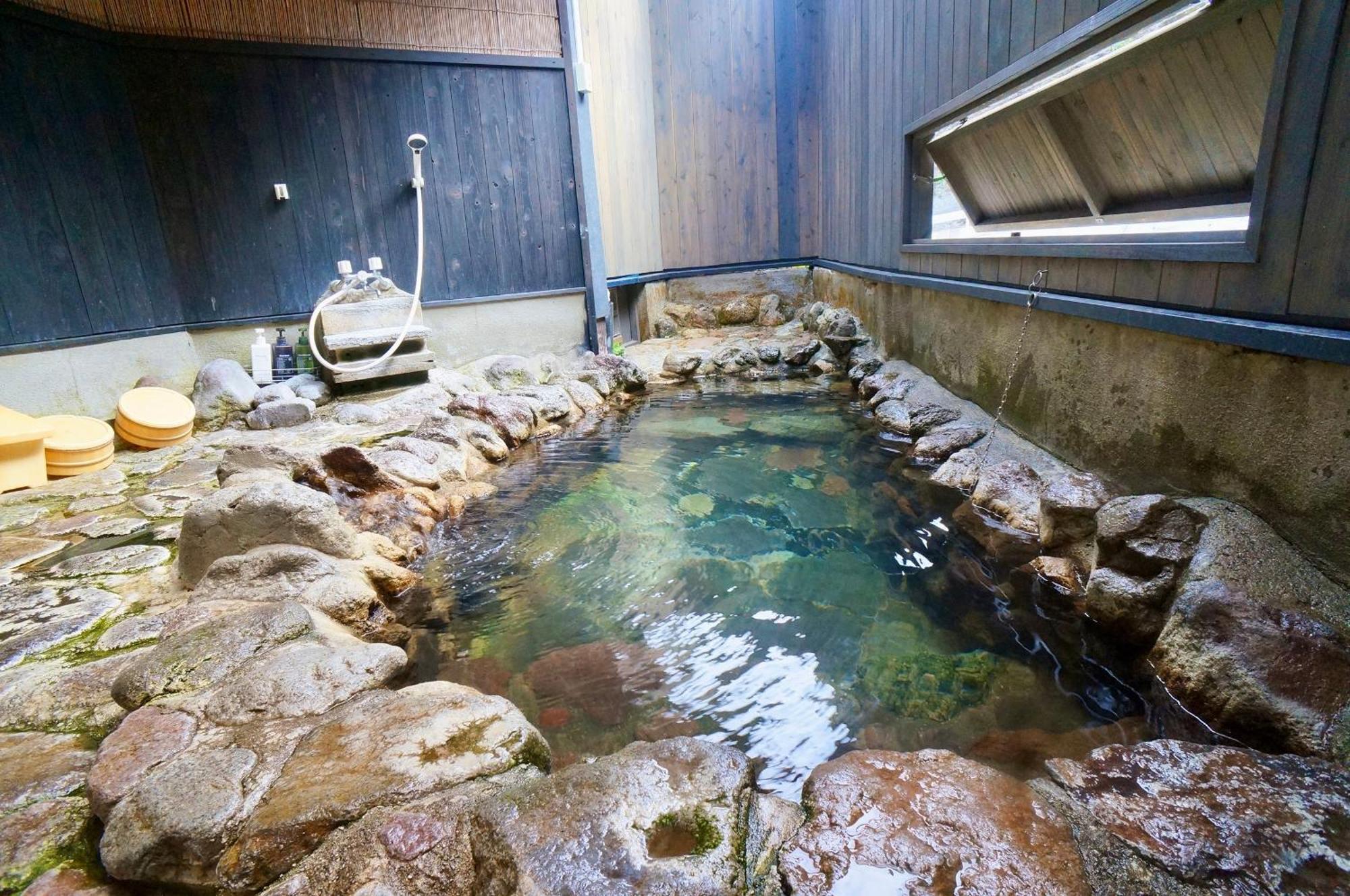 Takaosou Hotel ยูฟุอิน ภายนอก รูปภาพ