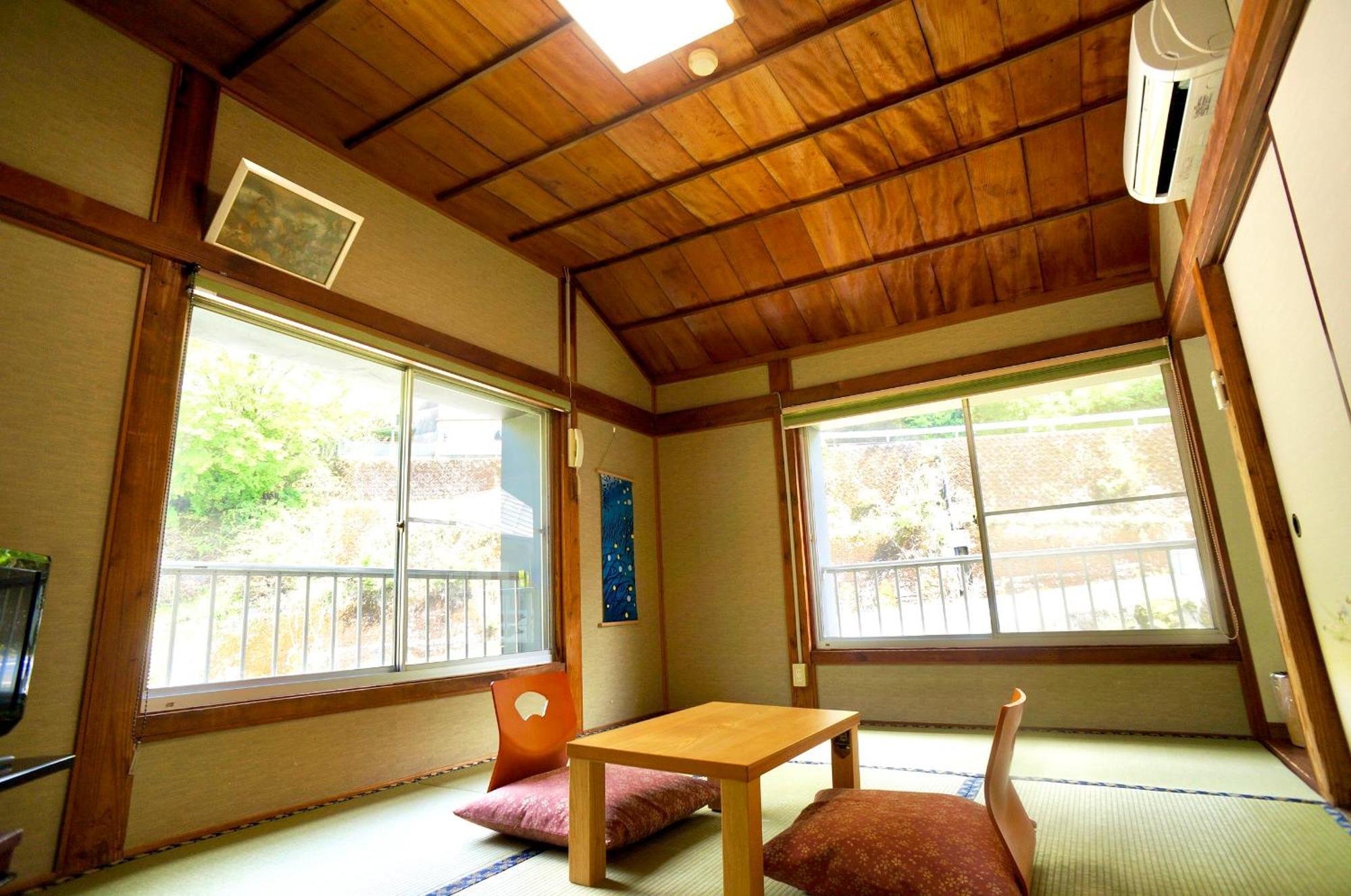 Takaosou Hotel ยูฟุอิน ภายนอก รูปภาพ
