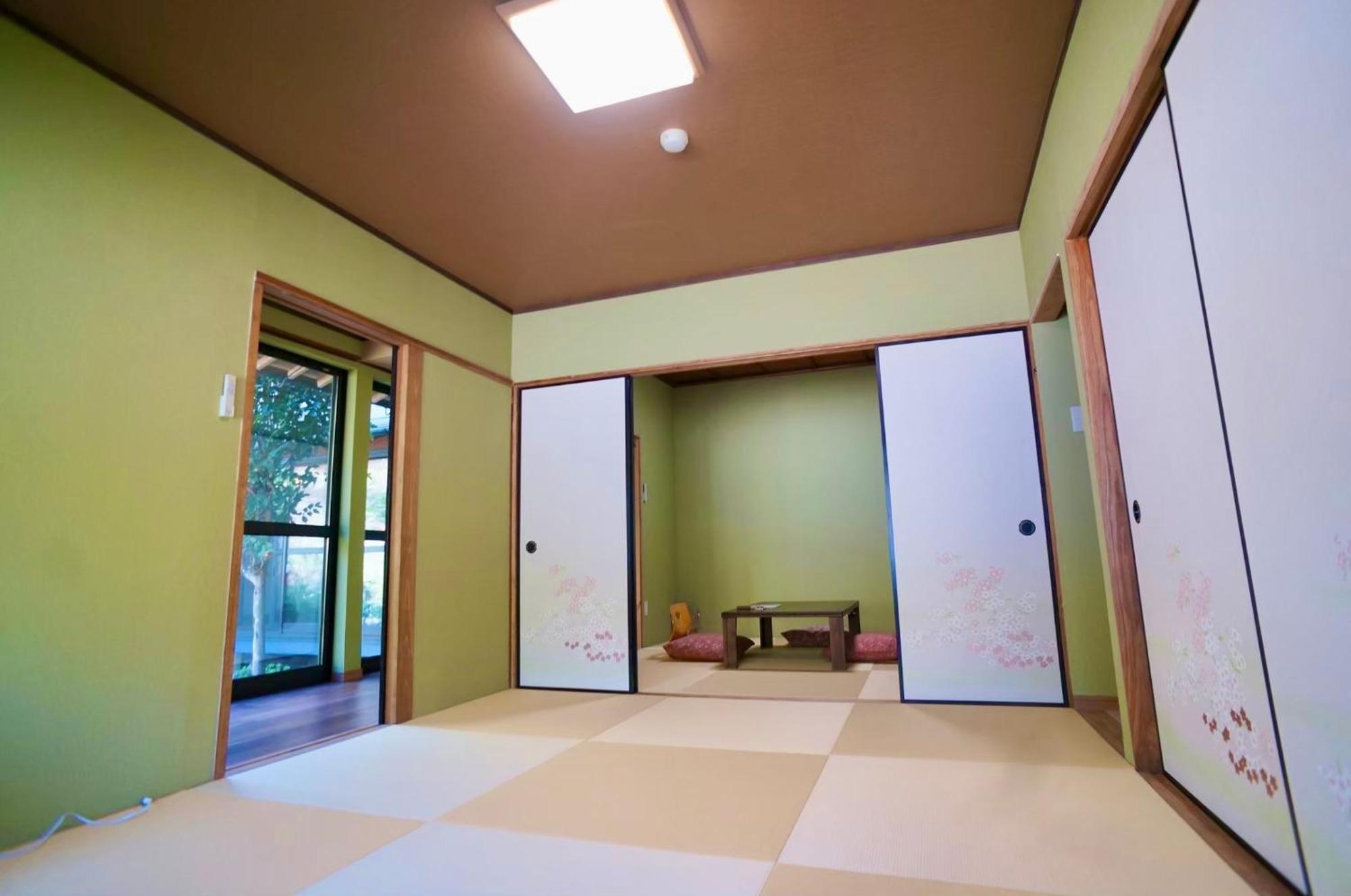 Takaosou Hotel ยูฟุอิน ภายนอก รูปภาพ