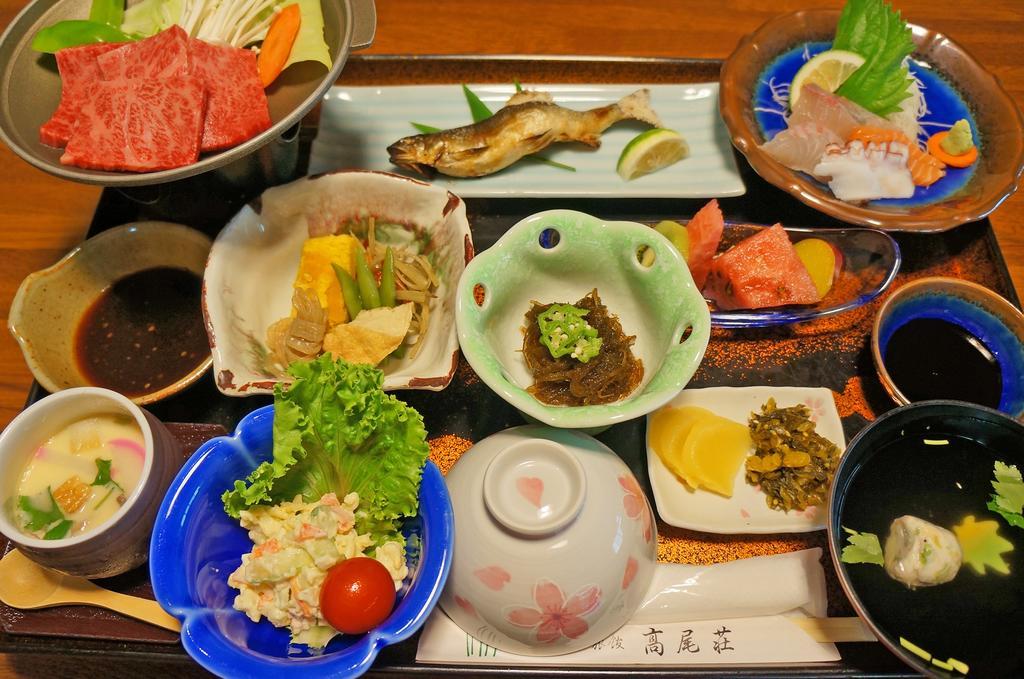 Takaosou Hotel ยูฟุอิน ภายนอก รูปภาพ